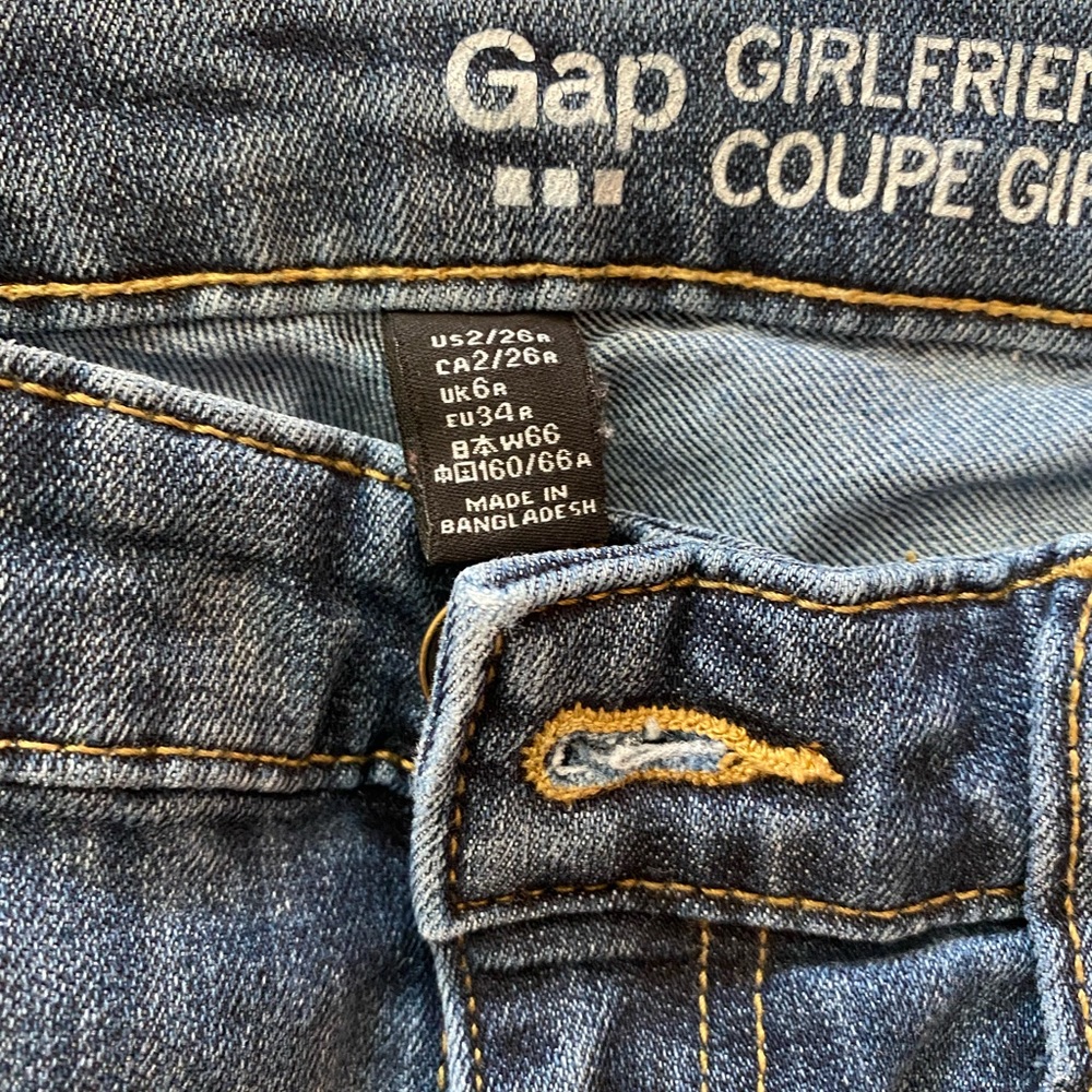 Gap Girlfriend Coupe, size 2/26
